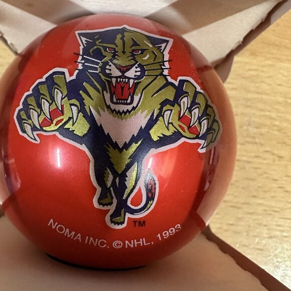 Vintage Noma Collectables - Florida Panthers 1993 Christmas Ornament Canada - Picture 3 of 4